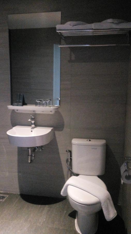 Shakti Hotel Cakarta Dış mekan fotoğraf